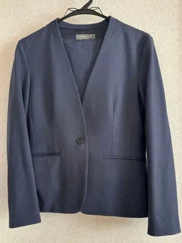 여성용 수트 셋업 네이비 노카라 자켓