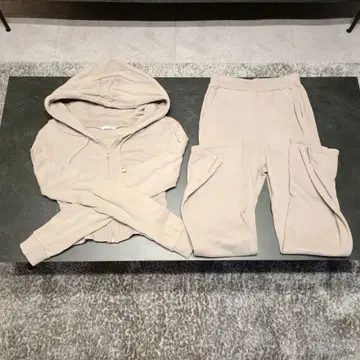 GYDA 셋업 베이지 후드 부착