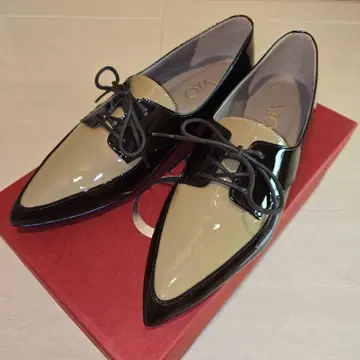 슈 갤러리 오타 에나멜 포인트 로퍼 [ Size 34.5 ]