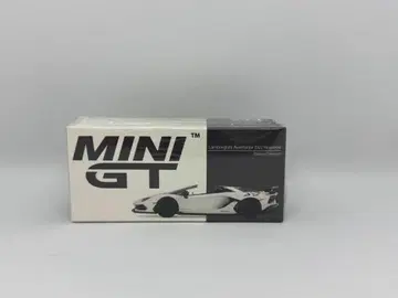MINI GT Aventador SVJ Roadster