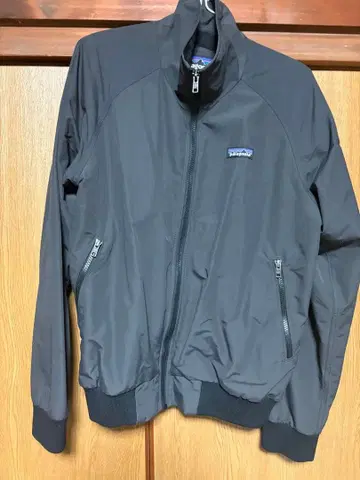 patagonia 배기 자켓 블랙 S