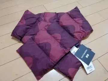 미사용 택 유니클로 마리메꼬 콜라보 머플러 빨간색 타입 카모플라쥬 패턴