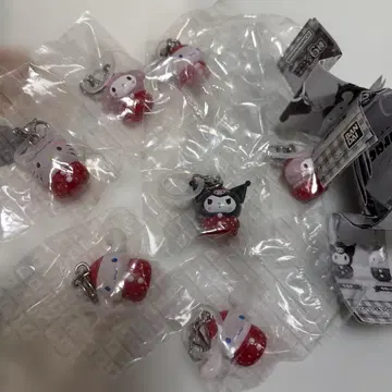 산리오 딸기 표시 액세서리 7개 세트