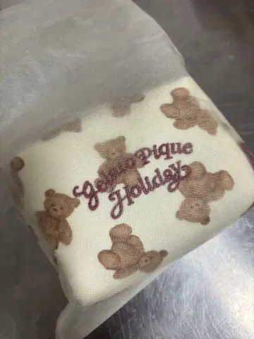 Gelato Pique 곰 무늬 파우치 홀리데이