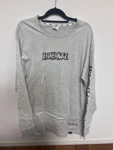 LEFLAH 그레이 긴팔 티셔츠