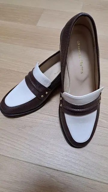 ORIENTAL TRAFFIC 브라운 로퍼 39 사이즈