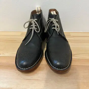 이탈리아 산 블랙 가죽 처카 부츠 41