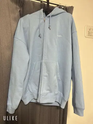 신상 huf 스카이블루 L 사이즈 후드티