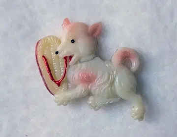 [앤티크] 조로리를 물고 있는 강아지 브로치