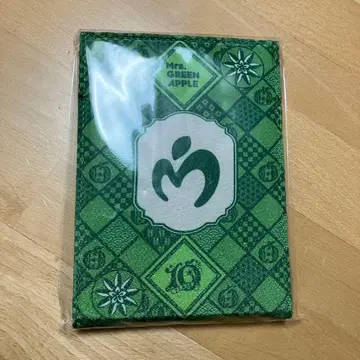 미세스 MAGICAL 10 YEARS LANDMARK 팝업 손거울