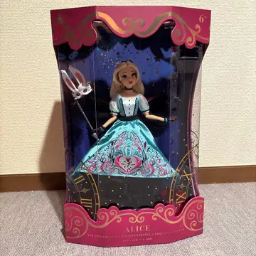디즈니 리미티드 인형 앨리스 마스커레이드