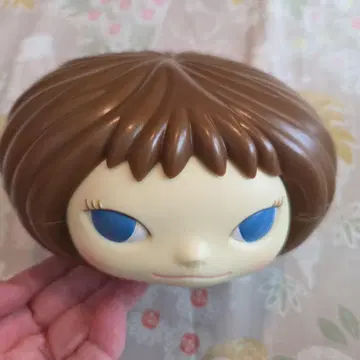 나라 요시토모 구미걸 마로네