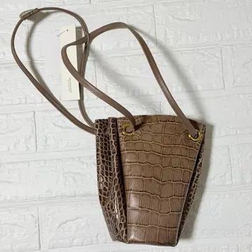 sita parantica 시타 파란티카 악어 엠보싱 미니 백