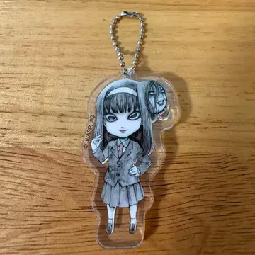 토미에 아크릴 키링