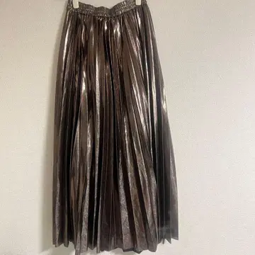 [ 새상품급 ] JEANASIS 메탈릭 브라운 플리츠 스커트