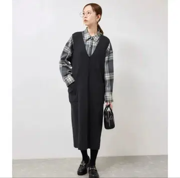 로페피크닉 니트 오버롤 스커트 V넥 블랙 원피스 가을/겨울 M