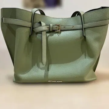 MICHAEL KORS 민트 그린 토트백