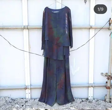 다크 그린과 퍼플의 셋업