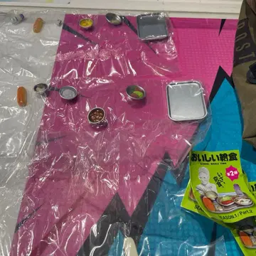 맛있는 급식 가챠 카레 야키소바 튀긴 빵