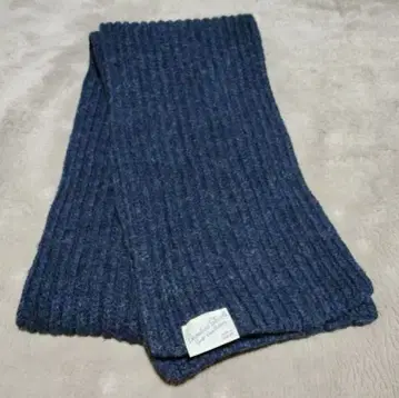 Bamboo Shoots 네이비 리브 머플러