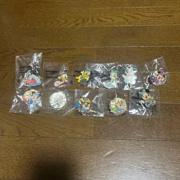 디즈니 미사용 핀 배지