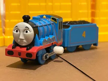 캡슐 프라레일 곤란한 표정 고든