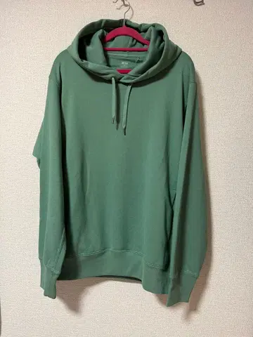 택 포함 새상품 유니클로 그린 후드 부착 후드티
