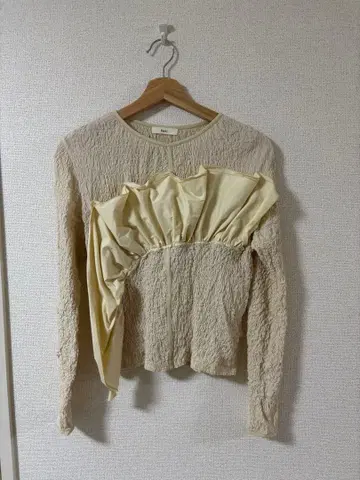 eaphi FRILLS DOCKING PULLOVER