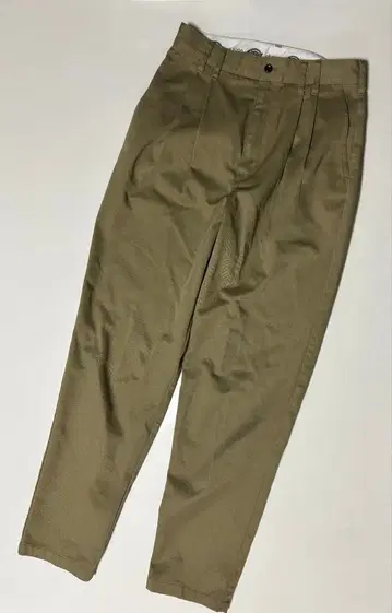 ok.soon x dickies 2tuck tapered chino