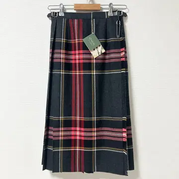 미사용 새상품 오닐 랩 스커트 그레이 빨간색 38