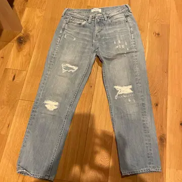 Mila Owen 데미지 가공 스트레이트 데님