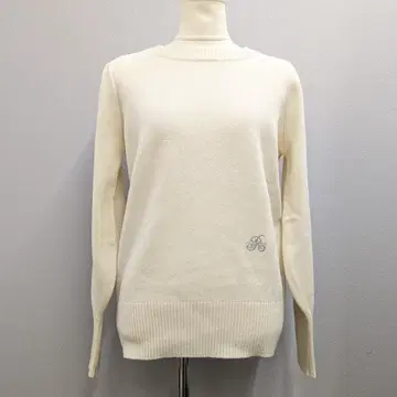 Rene 로고 자수 니트 택 포함 미사용품입니다.