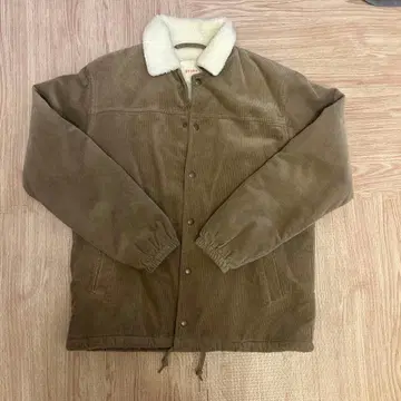 BEAMS 브라운 보아 옷깃 플리스 자켓