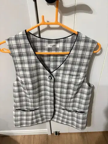 SELERY 체크 무늬 슬리브리스 베스트 15