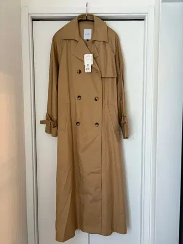 택 포함 미사용품 ROSE BUD 베이지 더블 브레스트 트렌치코트 M