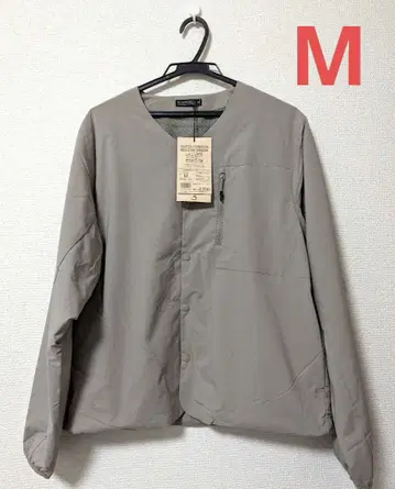 [ 새상품 택 포함 ] 워크맨 후와테크 인슐레이션 가디건 M