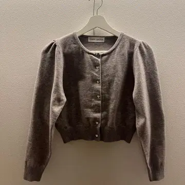 TINA:JOJUN 그레이 가디건 하트 버튼