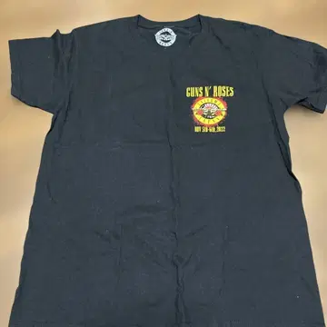 건즈 앤 로지즈 T셔츠 L 사이즈