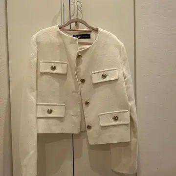 ZARA 화이트 자켓 XS
