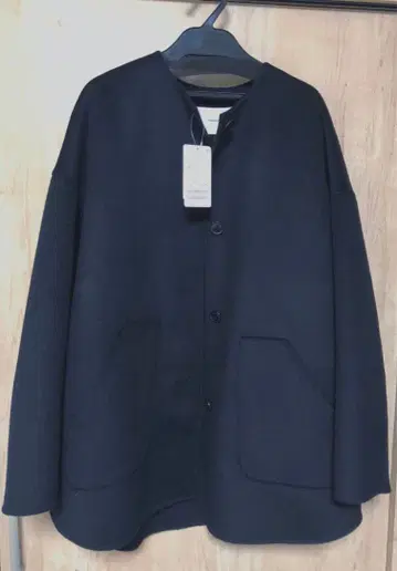 택 포함 미사용품 FRAMeWORK 해밀턴 리버 크루넥 코트 38