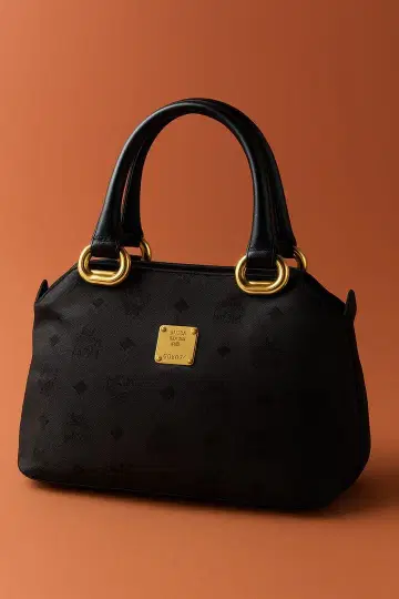 MCM 블랙 핸드백