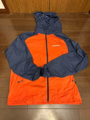 몽벨 윈드 블라스트 후드티