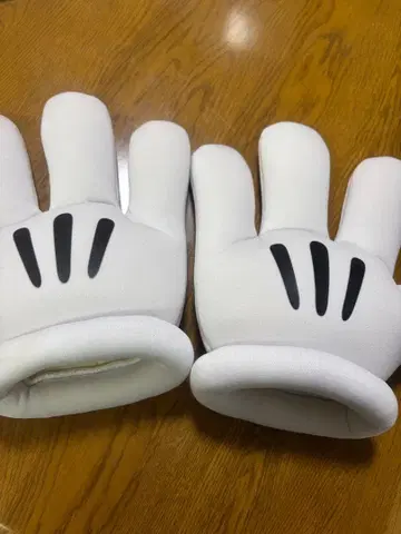 도쿄 디즈니 리조트 미키의 손 그로브 양손