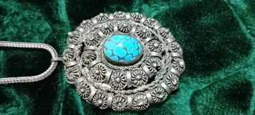 터콰이즈 장식 실버 목걸이