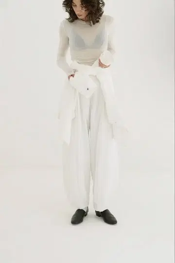 CLANE 클라네 PADDED FORM PANTS