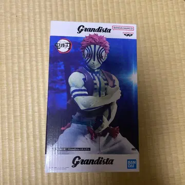 Grandista 아카자 피규어