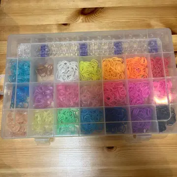 다색 고무 밴드 세트와 후크 포함