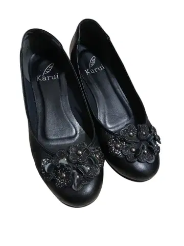 Karui 블랙 플라워 플랫 펌프스 블랙 깔끔한 천연 가죽