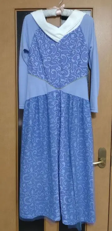 Disney 시마무라 오로라 공주 룸웨어 원피스