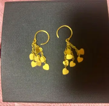 마리엘렌 드 타이악 하트 귀걸이 22k